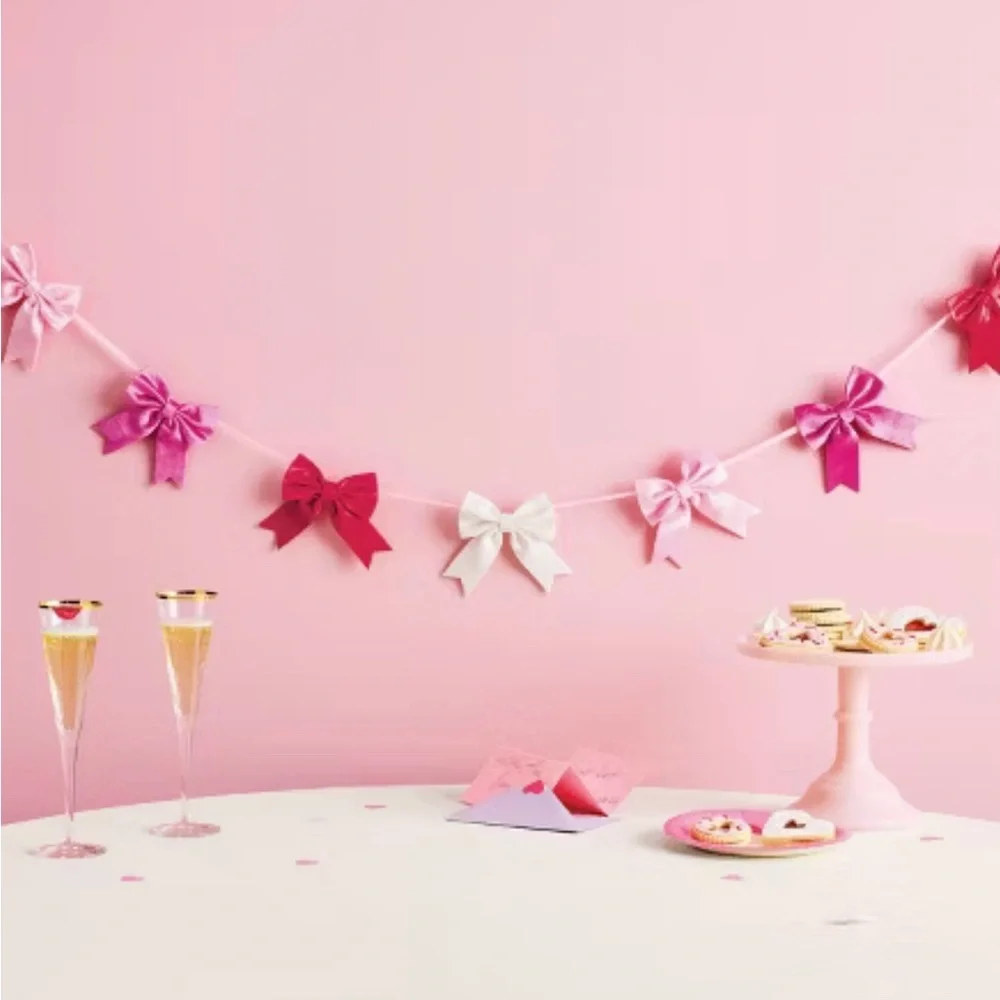 Target l Valentine's Day Bow Garland - Spritz™